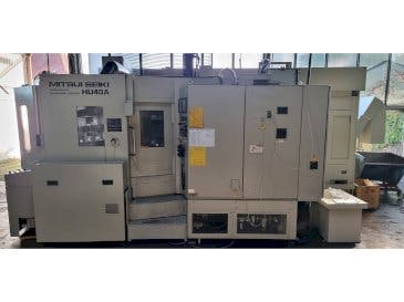 Prikaz  stroja Mitsui Seiki HU40A  sprijeda