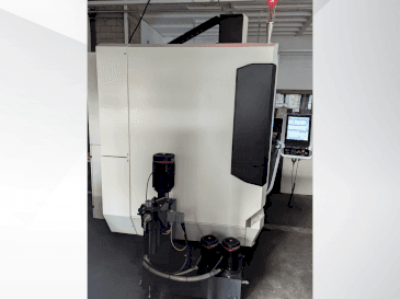 Prikaz  stroja DMG MORI CMX 50U  sprijeda