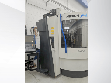 Prikaz  stroja MIKRON HSM 400  sprijeda