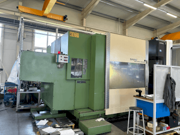 Prikaz  stroja DMG MORI DMU 125  sprijeda