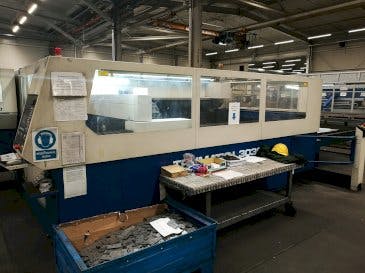 Prikaz  stroja Trumpf Trumatic L3030  sprijeda