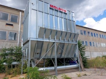 Prikaz  stroja MOLDOW MHL Casing EXP  sprijeda