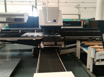 Prikaz  stroja Trumpf TruMatic 3000 fiber (K04) sprijeda